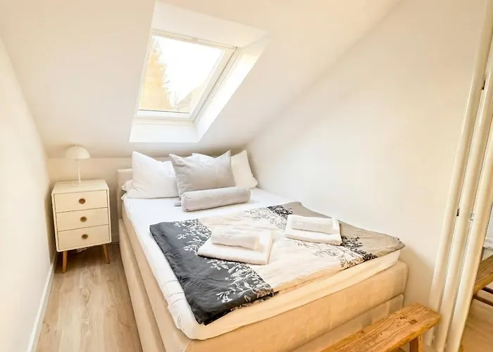 Top-schlafkomfort & Bergblick Mit Parkplatz Und Balkon